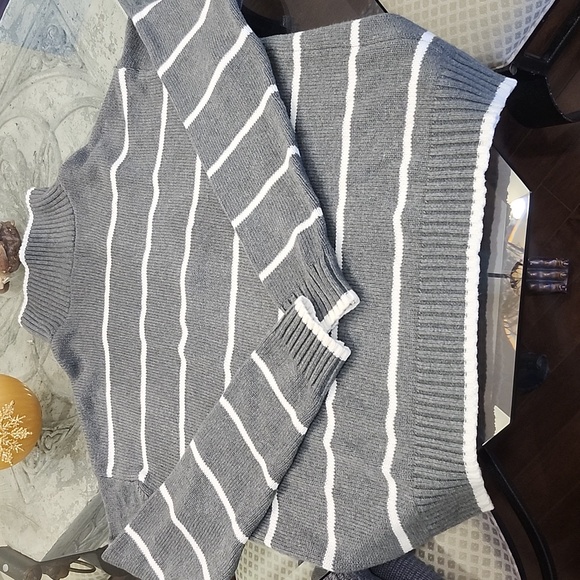 United Collors Of Benetton Men's Gray Striped Cowl Neck Zip Sweater Pullover L - Picture 9 of 12